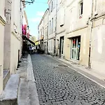 Appartamento Chaleureux Dans Le Centre Historique Wifi Angoulême