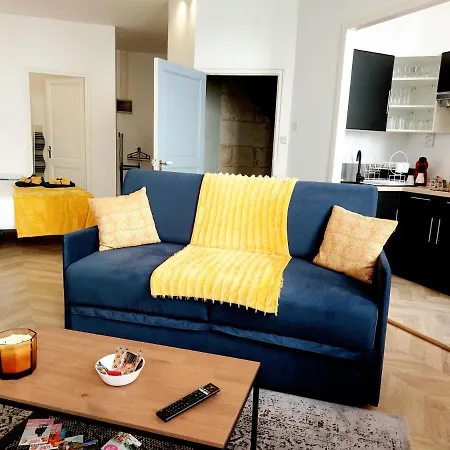 Apartment Chaleureux Dans Le Centre Historique Wifi Angouleme