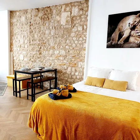 Chaleureux Dans Le Centre Historique Wifi Apartment Angouleme