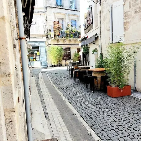 Chaleureux Dans Le Centre Historique Wifi Apartment *